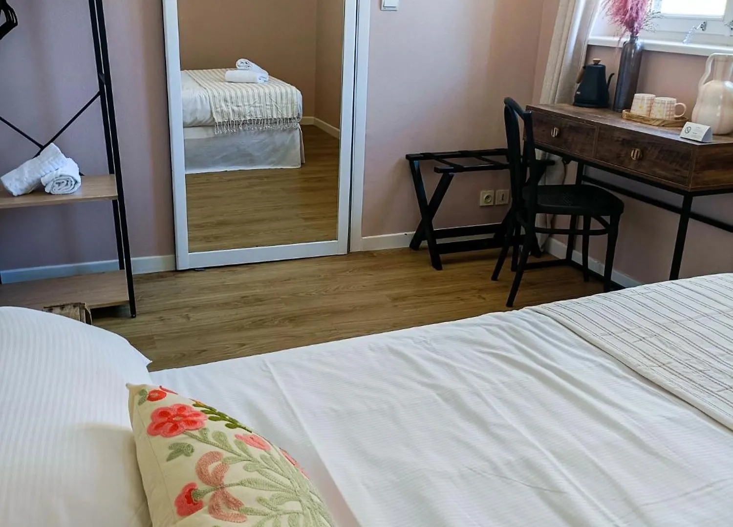 Hotel Les Chambres De L'Opaline Binic 0*,  Γαλλία